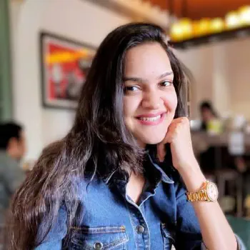 Ana Khan | Image